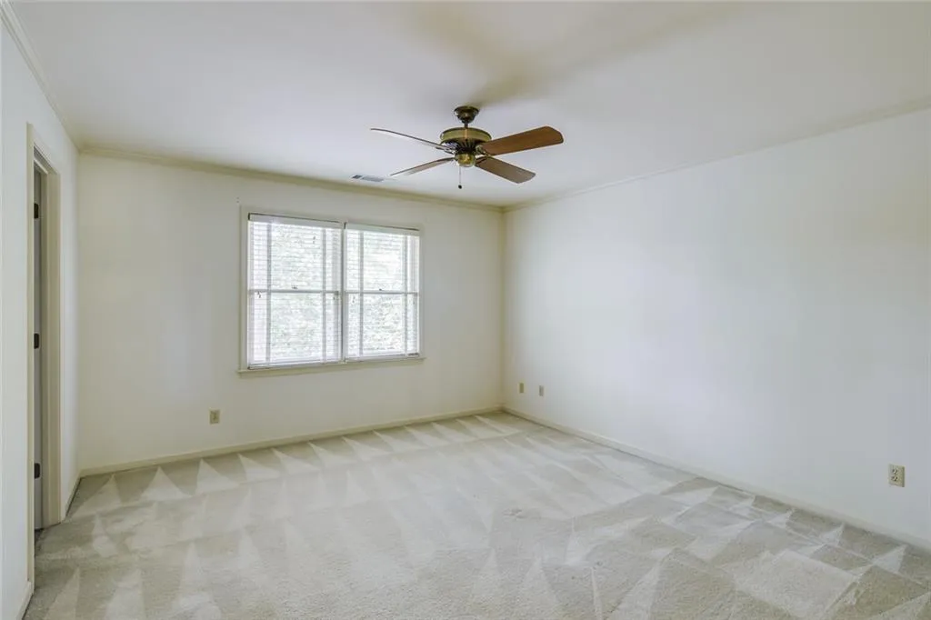 125 Classic Cove, Sandy Springs, Georgia 30350, 5 Bedrooms Bedrooms, ,4 BathroomsBathrooms,Residential,Sold,125 Classic Cove,6725022