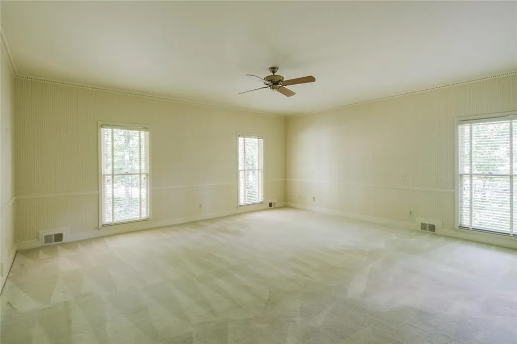 125 Classic Cove, Sandy Springs, Georgia 30350, 5 Bedrooms Bedrooms, ,4 BathroomsBathrooms,Residential,Sold,125 Classic Cove,6725022