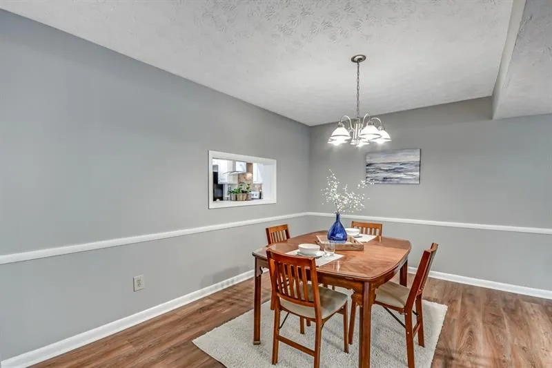 106 Goldrush Circle, Sandy Springs, Georgia 30328, 3 Bedrooms Bedrooms, ,3 BathroomsBathrooms,Residential,Sold,106 Goldrush Circle,6634340