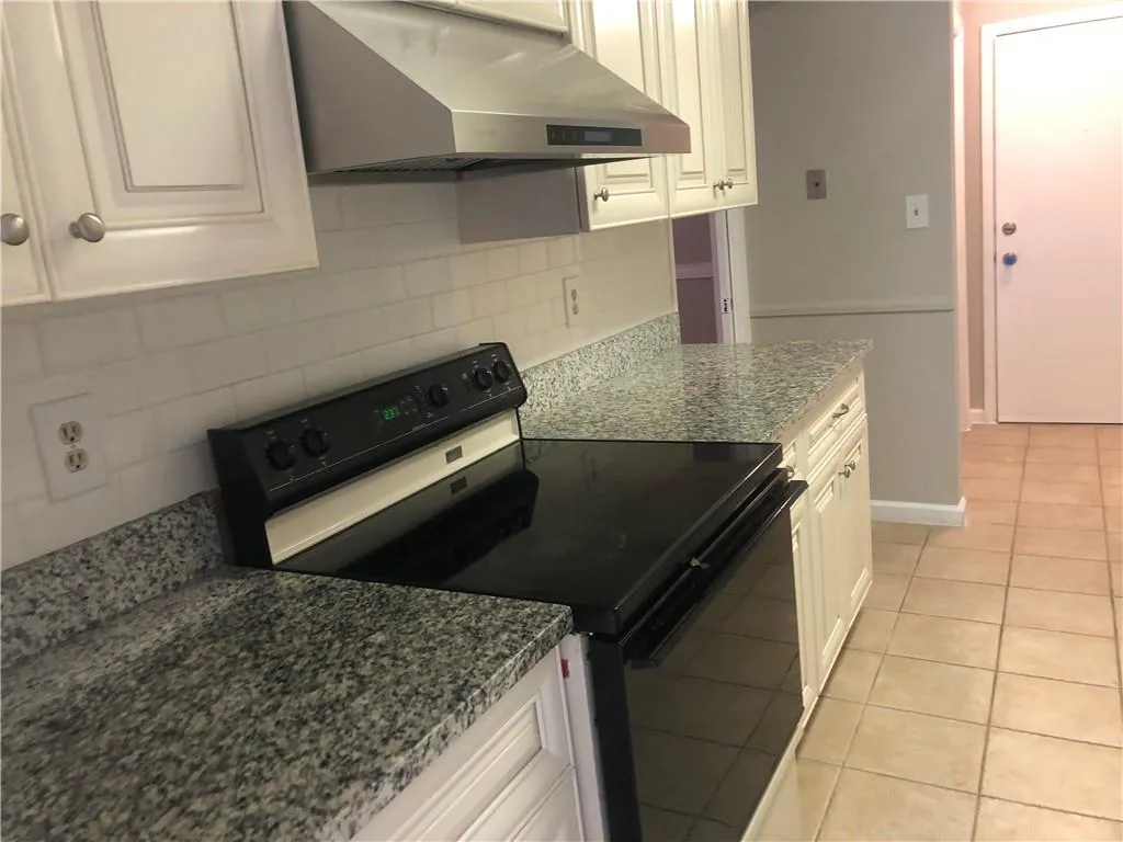 44 Forrest Place Unit 44, Atlanta, Georgia 30328, 3 Bedrooms Bedrooms, ,3 BathroomsBathrooms,Residential,Sold,44 Forrest Place Unit 44,6913225