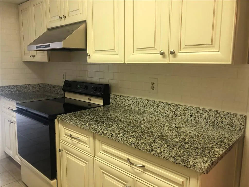 44 Forrest Place Unit 44, Atlanta, Georgia 30328, 3 Bedrooms Bedrooms, ,3 BathroomsBathrooms,Residential,Sold,44 Forrest Place Unit 44,6913225
