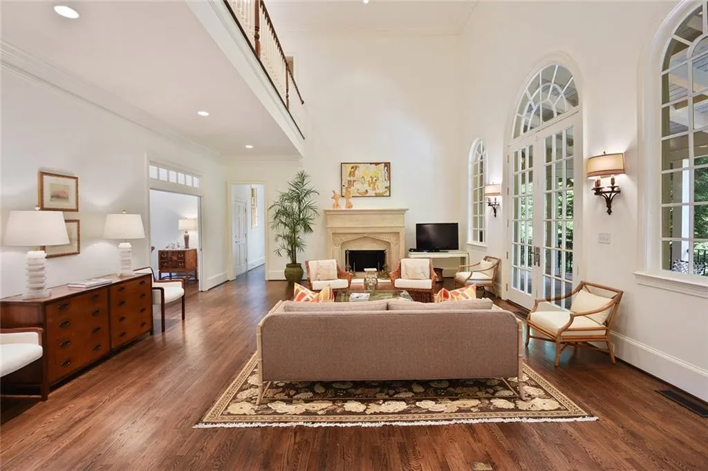 1430 N Harris Ridge, Sandy Springs, Georgia 30327, 5 Bedrooms Bedrooms, ,6 BathroomsBathrooms,Residential,Sold,1430 N Harris Ridge,5913951
