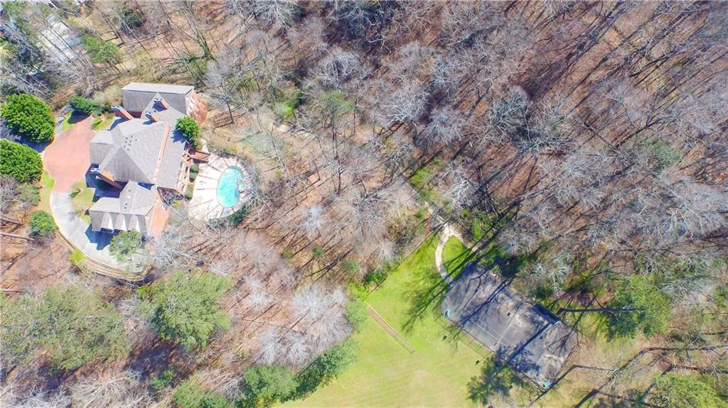 1430 N Harris Ridge, Sandy Springs, Georgia 30327, 5 Bedrooms Bedrooms, ,6 BathroomsBathrooms,Residential,Sold,1430 N Harris Ridge,5913951