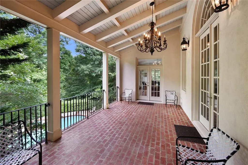 1430 N Harris Ridge, Sandy Springs, Georgia 30327, 5 Bedrooms Bedrooms, ,6 BathroomsBathrooms,Residential,Sold,1430 N Harris Ridge,5913951