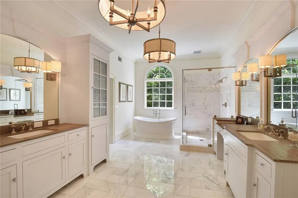 1430 N Harris Ridge, Sandy Springs, Georgia 30327, 5 Bedrooms Bedrooms, ,6 BathroomsBathrooms,Residential,Sold,1430 N Harris Ridge,5913951