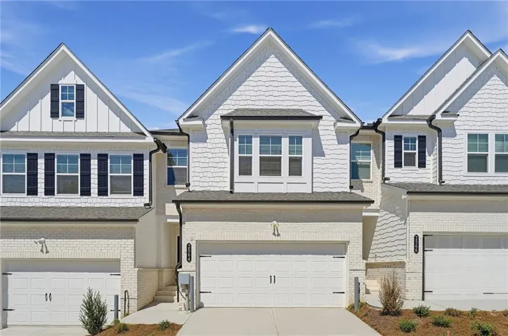 2564 States Avenue, Doraville, Georgia 30360