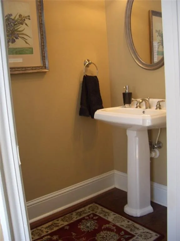 1147 Glenridge Place Unit 1147, Atlanta, Georgia 30342, 1 Bedroom Bedrooms, ,1 BathroomBathrooms,Residential,Sold,1147 Glenridge Place Unit 1147,5676588