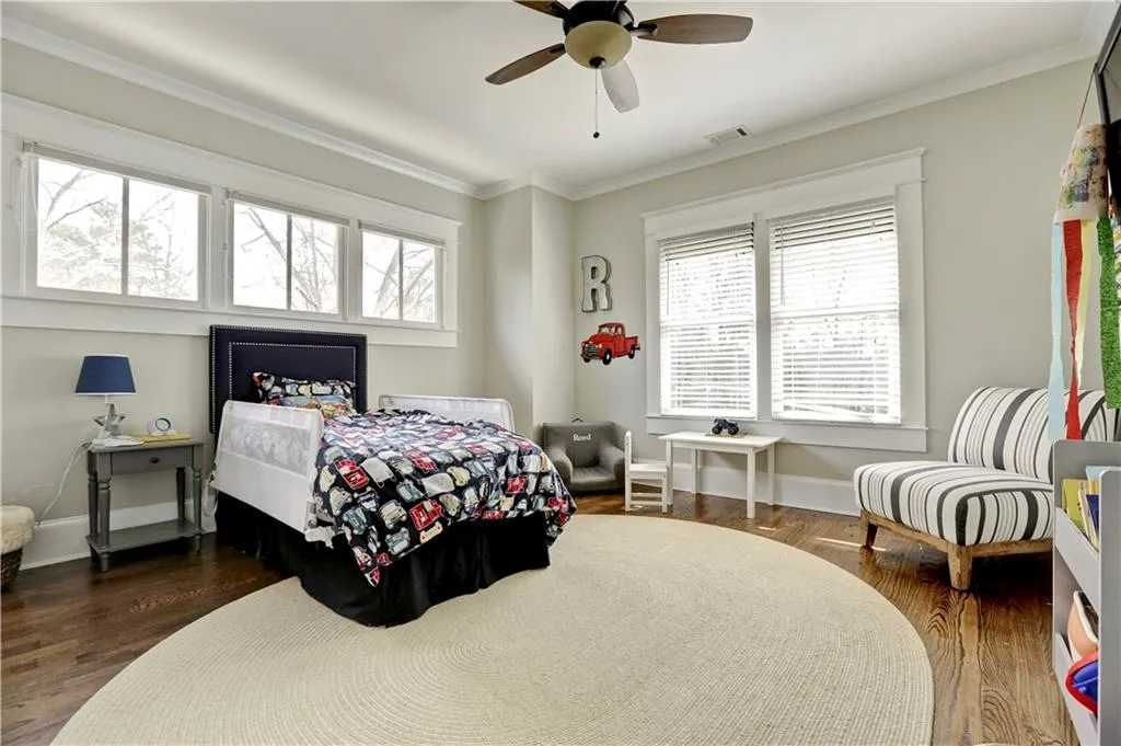 26 Spruell Springs Road, Atlanta, Georgia 30342, 6 Bedrooms Bedrooms, ,5 BathroomsBathrooms,Residential,Sold,26 Spruell Springs Road,5655637