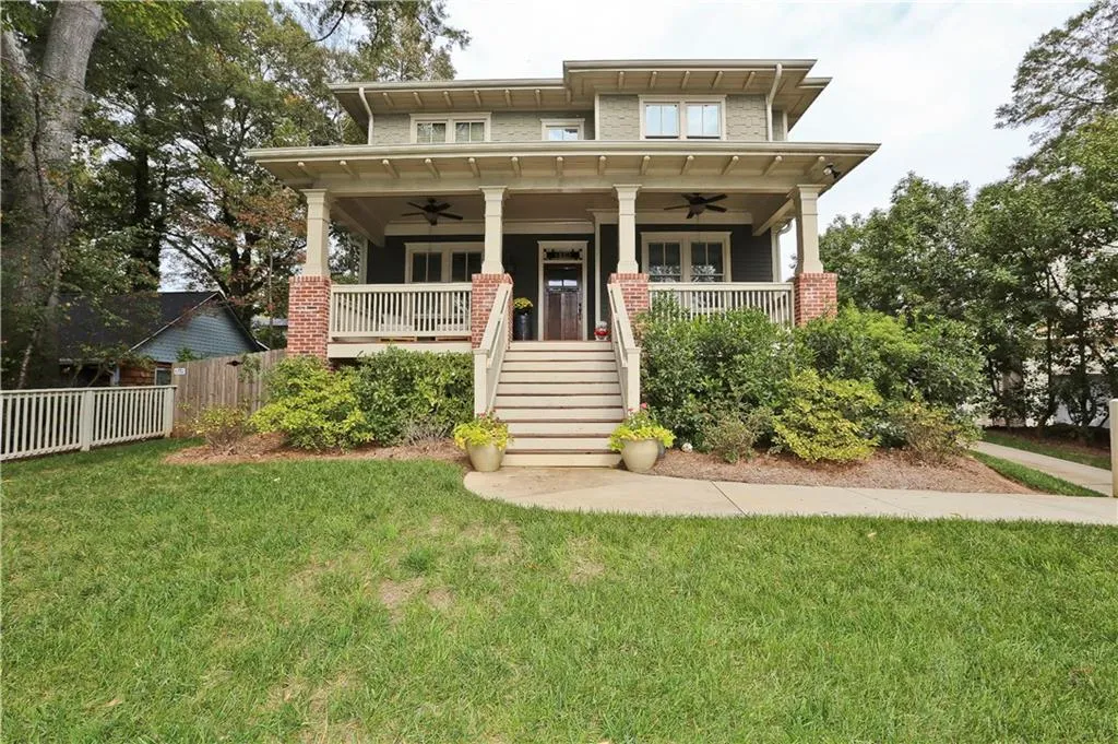 26 Spruell Springs Road, Atlanta, Georgia 30342, 6 Bedrooms Bedrooms, ,5 BathroomsBathrooms,Residential,Sold,26 Spruell Springs Road,5655637
