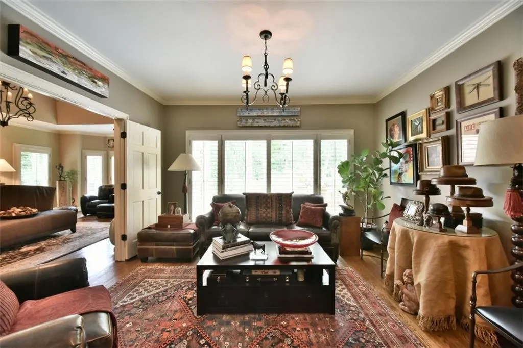 110 View Hill Court, Sandy Springs, Georgia 30350, 4 Bedrooms Bedrooms, ,4 BathroomsBathrooms,Residential,Sold,110 View Hill Court,5700031