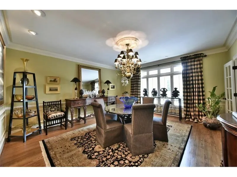 110 View Hill Court, Sandy Springs, Georgia 30350, 4 Bedrooms Bedrooms, ,4 BathroomsBathrooms,Residential,Sold,110 View Hill Court,5700031