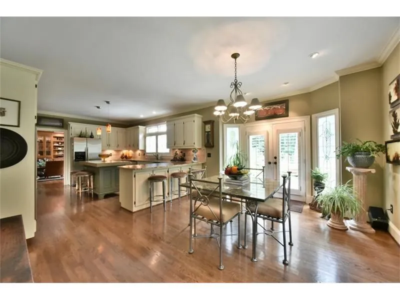110 View Hill Court, Sandy Springs, Georgia 30350, 4 Bedrooms Bedrooms, ,4 BathroomsBathrooms,Residential,Sold,110 View Hill Court,5700031