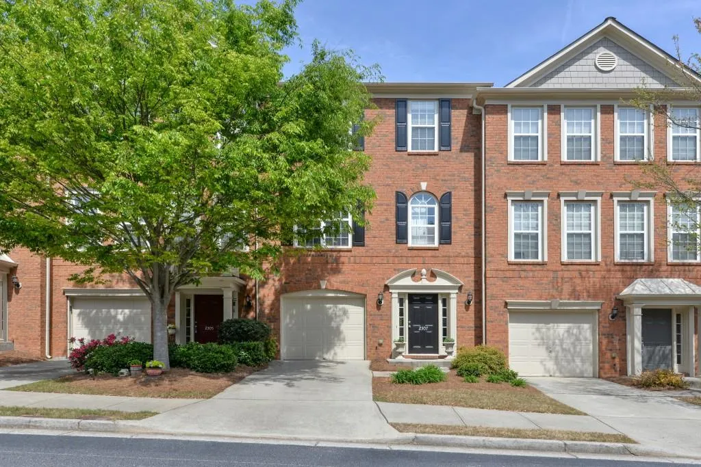 2307 Towneheights Terrace, Atlanta, Georgia 30339, 3 Bedrooms Bedrooms, ,2 BathroomsBathrooms,Residential,Sold,2307 Towneheights Terrace,5993507