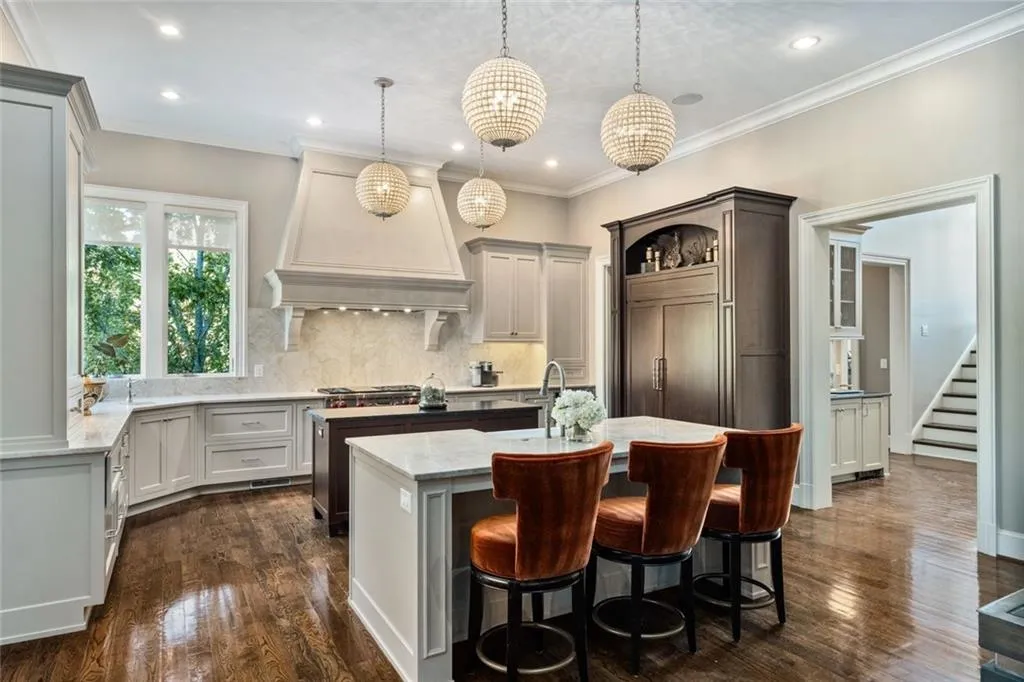 475 Heards Ferry Road, Atlanta, Georgia 30328, 8 Bedrooms Bedrooms, ,8 BathroomsBathrooms,Residential,For Sale,475 Heards Ferry Road,7718924