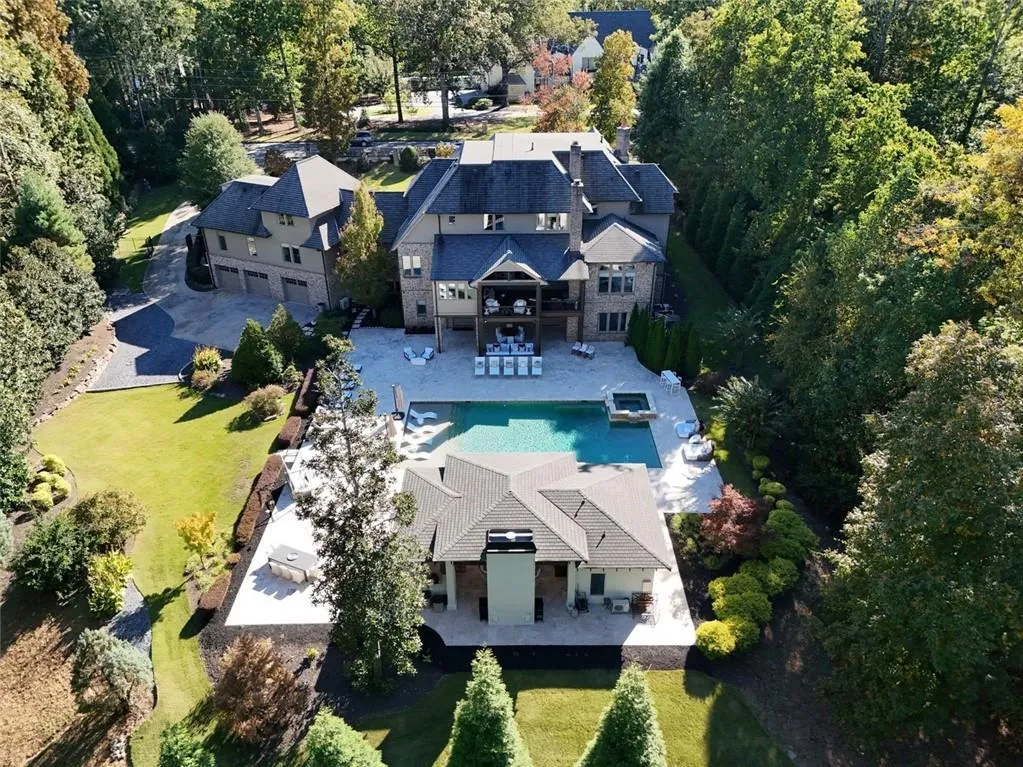 475 Heards Ferry Road, Atlanta, Georgia 30328, 8 Bedrooms Bedrooms, ,8 BathroomsBathrooms,Residential,For Sale,475 Heards Ferry Road,7718924