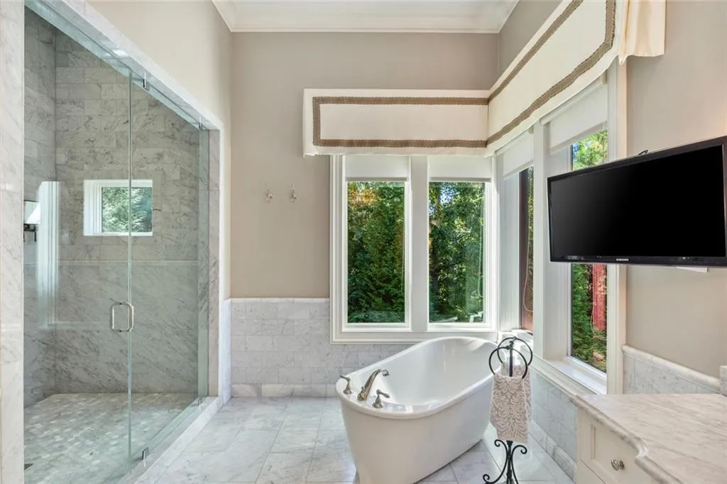 475 Heards Ferry Road, Atlanta, Georgia 30328, 8 Bedrooms Bedrooms, ,8 BathroomsBathrooms,Residential,For Sale,475 Heards Ferry Road,7718924