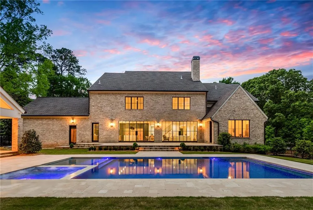 765 Heards Ferry Road, Sandy Springs, Georgia 30328, 6 Bedrooms Bedrooms, ,5 BathroomsBathrooms,Residential,Sold,765 Heards Ferry Road,7207554