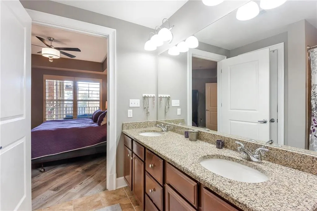 200 River Vista Drive Unit 323, Atlanta, Georgia 30339, 2 Bedrooms Bedrooms, ,2 BathroomsBathrooms,Residential,Sold,200 River Vista Drive Unit 323,6109961