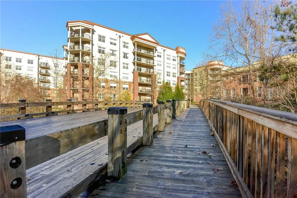 200 River Vista Drive Unit 323, Atlanta, Georgia 30339, 2 Bedrooms Bedrooms, ,2 BathroomsBathrooms,Residential,Sold,200 River Vista Drive Unit 323,6109961