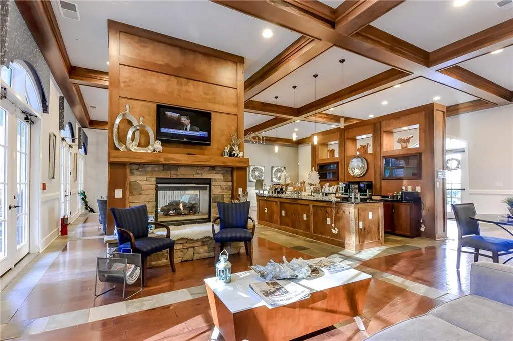 200 River Vista Drive Unit 323, Atlanta, Georgia 30339, 2 Bedrooms Bedrooms, ,2 BathroomsBathrooms,Residential,Sold,200 River Vista Drive Unit 323,6109961