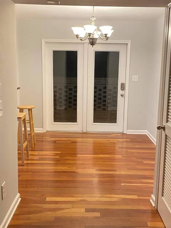 6940 Roswell Road Ne Unit 1b, Atlanta, Georgia 30328, 2 Bedrooms Bedrooms, ,1 BathroomBathrooms,Residential,Sold,6940 Roswell Road Ne Unit 1b,6803560