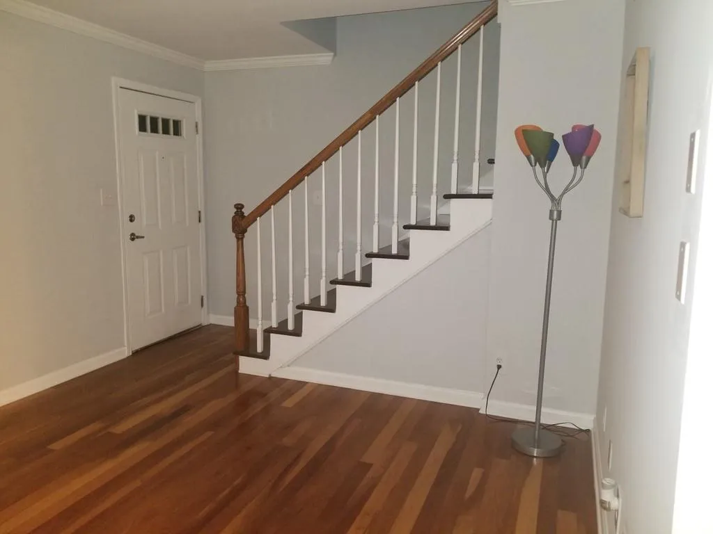 6940 Roswell Road Ne Unit 1b, Atlanta, Georgia 30328, 2 Bedrooms Bedrooms, ,1 BathroomBathrooms,Residential,Sold,6940 Roswell Road Ne Unit 1b,6803560
