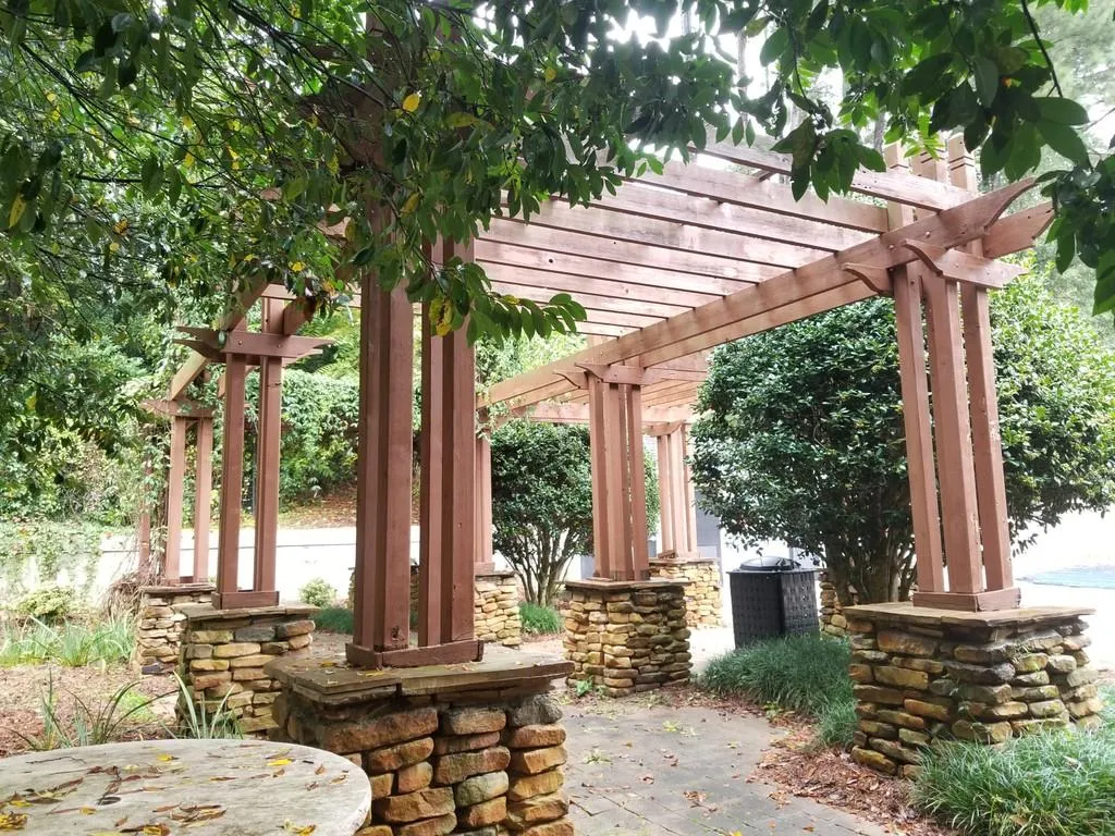 6940 Roswell Road Ne Unit 1b, Atlanta, Georgia 30328, 2 Bedrooms Bedrooms, ,1 BathroomBathrooms,Residential,Sold,6940 Roswell Road Ne Unit 1b,6803560