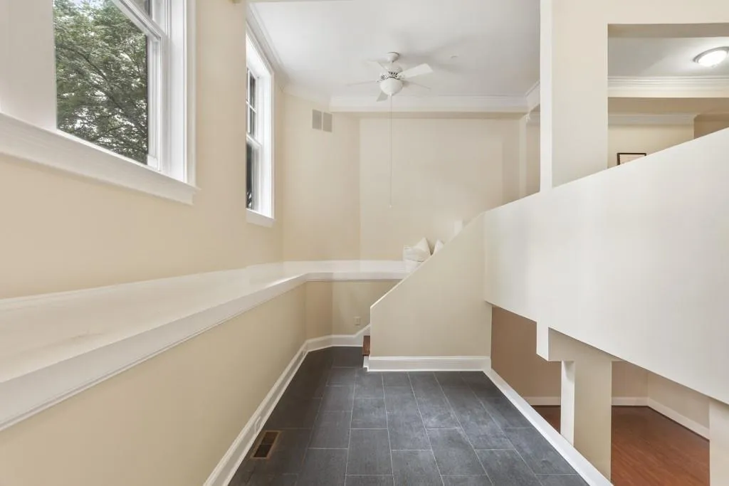 2840 Peachtree Road Nw Unit 307, Atlanta, Georgia 30305, 1 Bedroom Bedrooms, ,2 BathroomsBathrooms,Residential,For Sale,2840 Peachtree Road Nw Unit 307,7580424