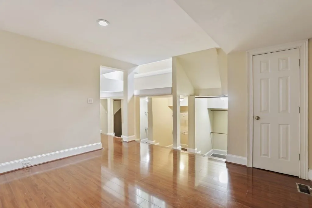 2840 Peachtree Road Nw Unit 307, Atlanta, Georgia 30305, 1 Bedroom Bedrooms, ,2 BathroomsBathrooms,Residential,For Sale,2840 Peachtree Road Nw Unit 307,7580424
