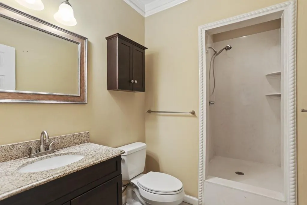 2840 Peachtree Road Nw Unit 307, Atlanta, Georgia 30305, 1 Bedroom Bedrooms, ,2 BathroomsBathrooms,Residential,For Sale,2840 Peachtree Road Nw Unit 307,7580424