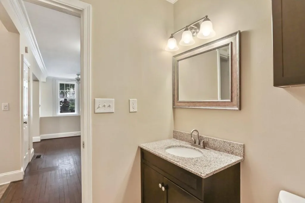 2840 Peachtree Road Nw Unit 307, Atlanta, Georgia 30305, 1 Bedroom Bedrooms, ,2 BathroomsBathrooms,Residential,For Sale,2840 Peachtree Road Nw Unit 307,7580424