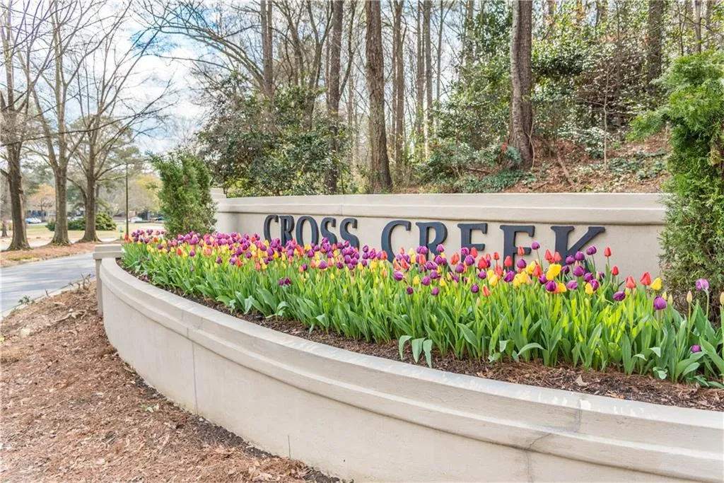 178 Amherst Place Nw, Atlanta, Georgia 30327, 2 Bedrooms Bedrooms, ,2 BathroomsBathrooms,Residential,Sold,178 Amherst Place Nw,5984023