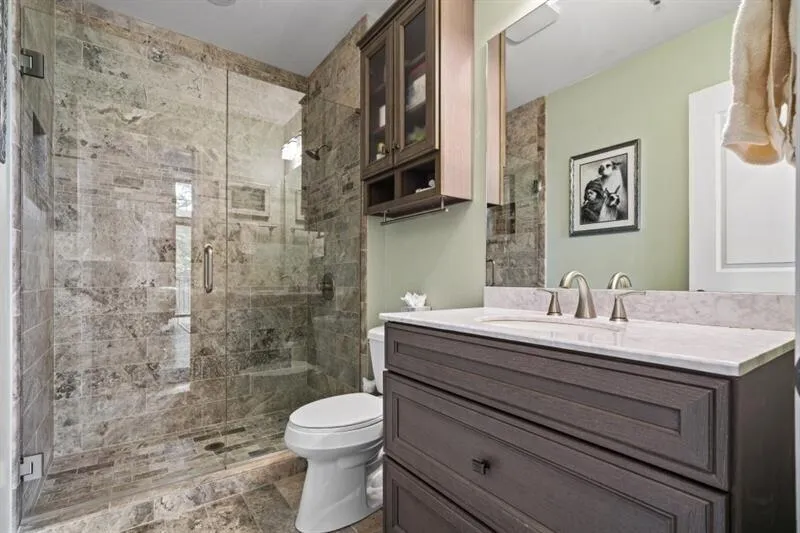 6105 Blue Stone Road Unit 103, Sandy Springs, Georgia 30328, 2 Bedrooms Bedrooms, ,2 BathroomsBathrooms,Residential,Sold,6105 Blue Stone Road Unit 103,7060036