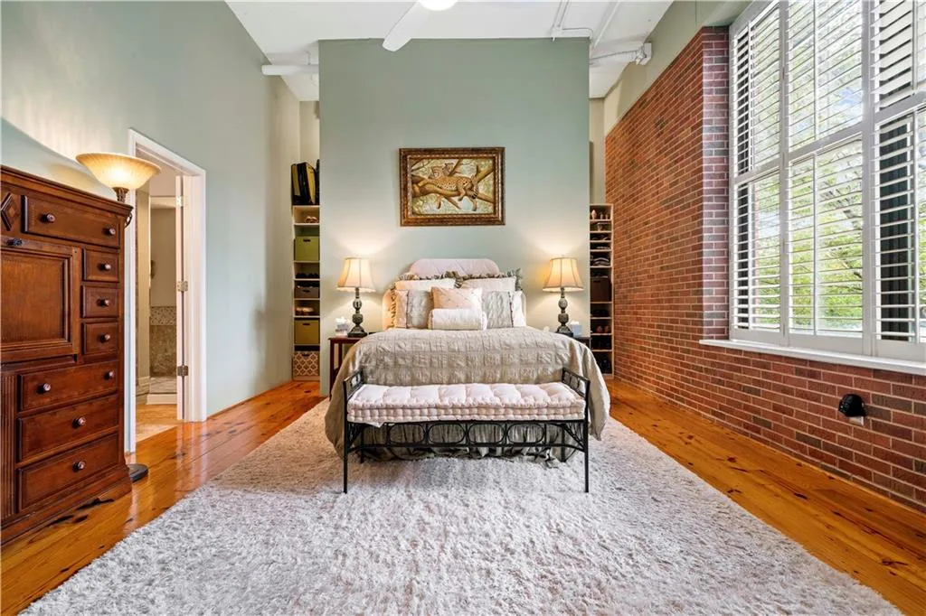 6105 Blue Stone Road Unit 103, Sandy Springs, Georgia 30328, 2 Bedrooms Bedrooms, ,2 BathroomsBathrooms,Residential,Sold,6105 Blue Stone Road Unit 103,7060036