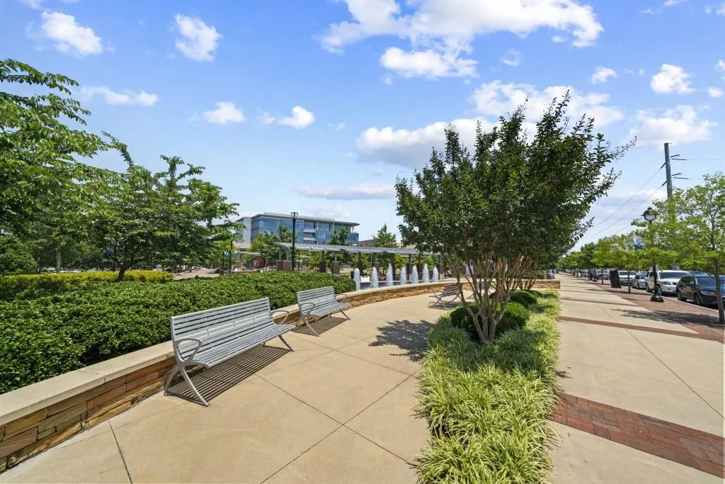 6105 Blue Stone Road Unit 103, Sandy Springs, Georgia 30328, 2 Bedrooms Bedrooms, ,2 BathroomsBathrooms,Residential,Sold,6105 Blue Stone Road Unit 103,7060036