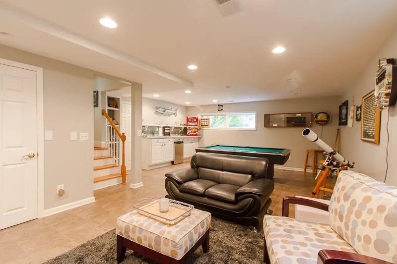 775 E Powderhorn Road Ne, Atlanta, Georgia 30342, 4 Bedrooms Bedrooms, ,3 BathroomsBathrooms,Residential,Sold,775 E Powderhorn Road Ne,5543057