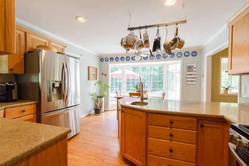775 E Powderhorn Road Ne, Atlanta, Georgia 30342, 4 Bedrooms Bedrooms, ,3 BathroomsBathrooms,Residential,Sold,775 E Powderhorn Road Ne,5543057
