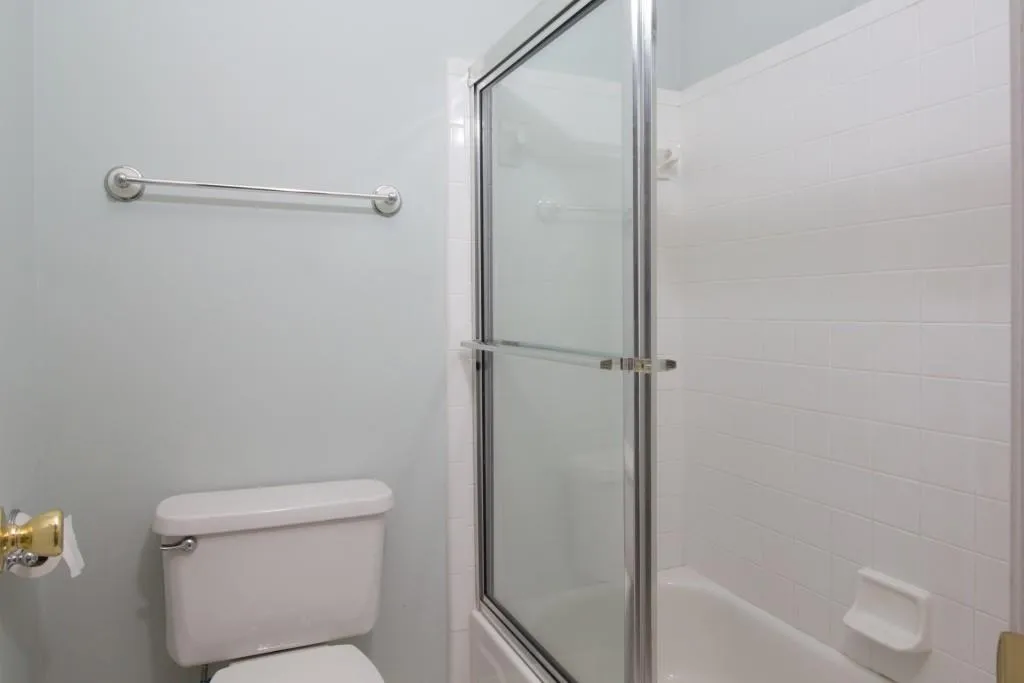 703 Bainbridge Drive Unit 703, Atlanta, Georgia 30327, 2 Bedrooms Bedrooms, ,2 BathroomsBathrooms,Residential,Sold,703 Bainbridge Drive Unit 703,5853164