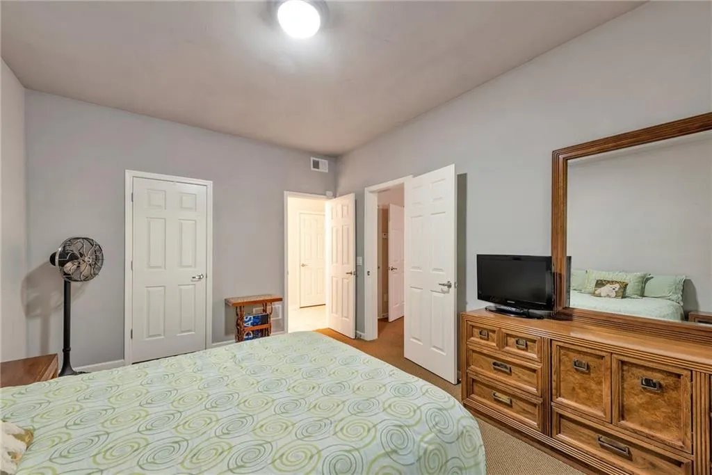 103 Glentown Way, Atlanta, Georgia 30328, 3 Bedrooms Bedrooms, ,3 BathroomsBathrooms,Residential,Sold,103 Glentown Way,7474682