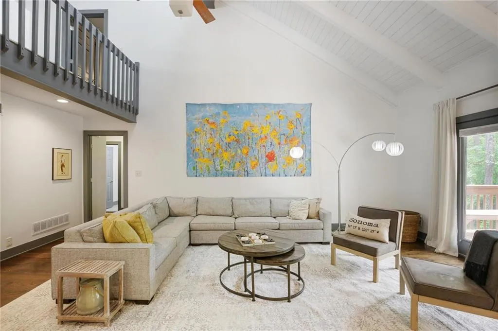 370 Stone Mill Trail, Sandy Springs, Georgia 30328, 5 Bedrooms Bedrooms, ,3 BathroomsBathrooms,Residential,Sold,370 Stone Mill Trail,7371851