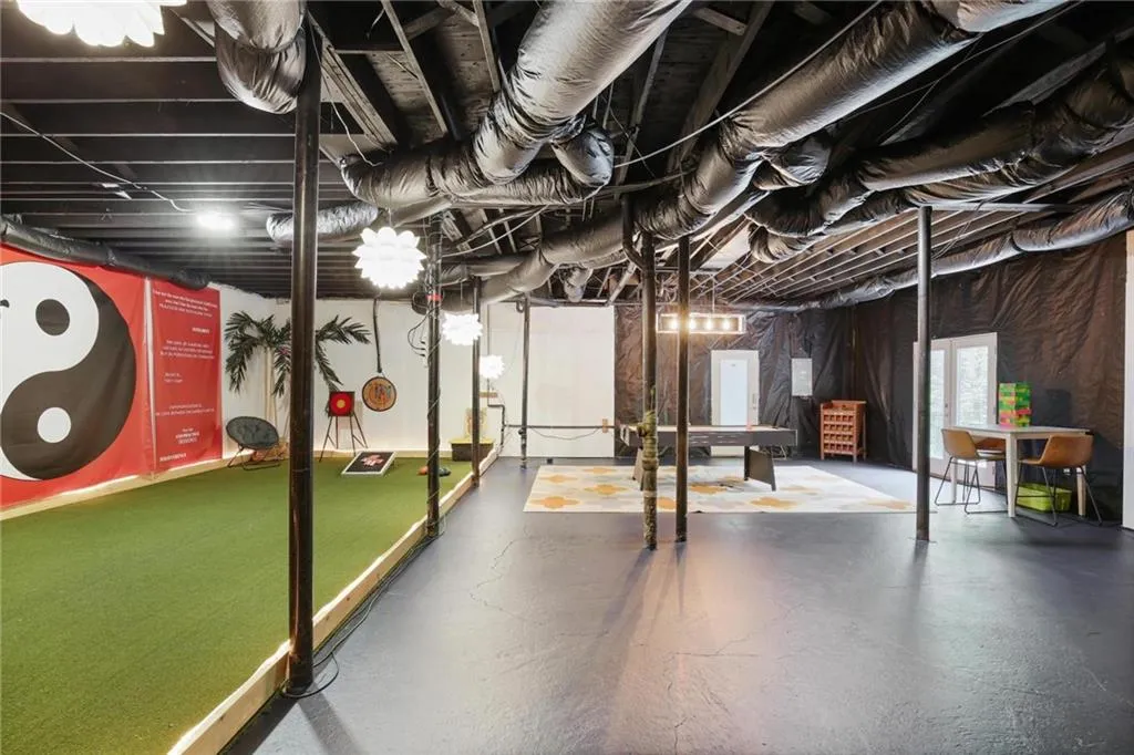 370 Stone Mill Trail, Sandy Springs, Georgia 30328, 5 Bedrooms Bedrooms, ,3 BathroomsBathrooms,Residential,Sold,370 Stone Mill Trail,7371851