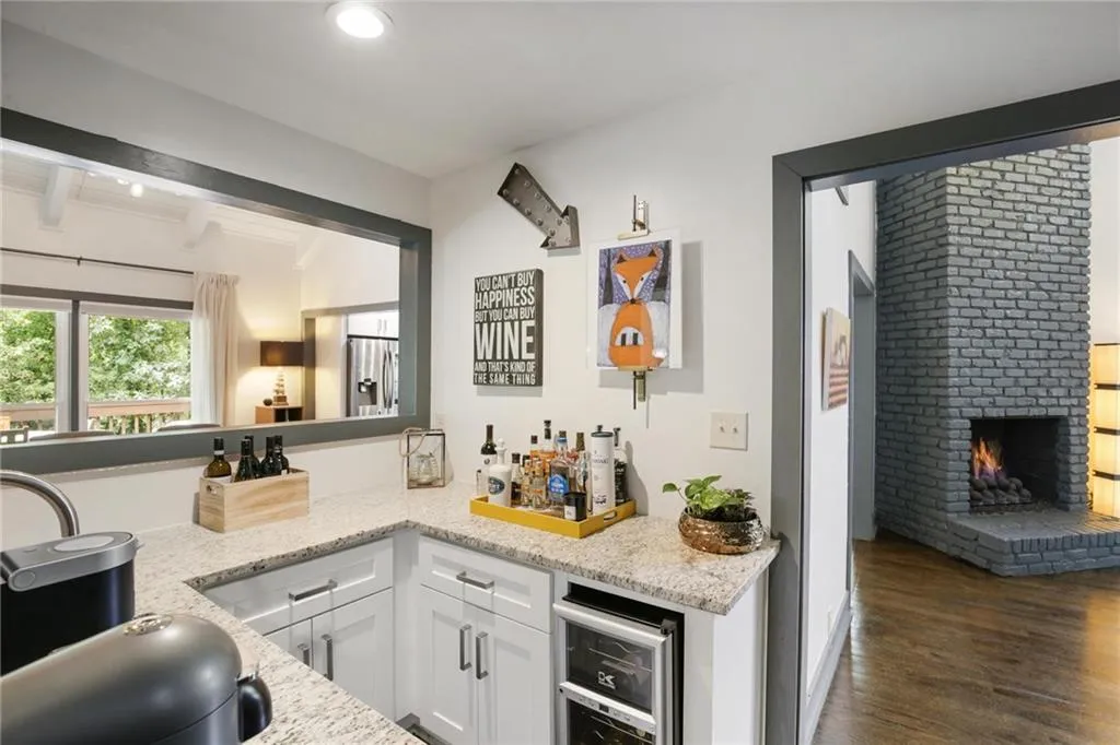 Bar and Coffee station