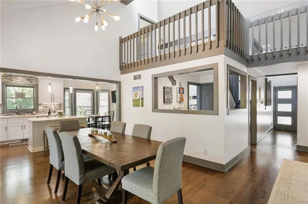 370 Stone Mill Trail, Sandy Springs, Georgia 30328, 5 Bedrooms Bedrooms, ,3 BathroomsBathrooms,Residential,Sold,370 Stone Mill Trail,7371851