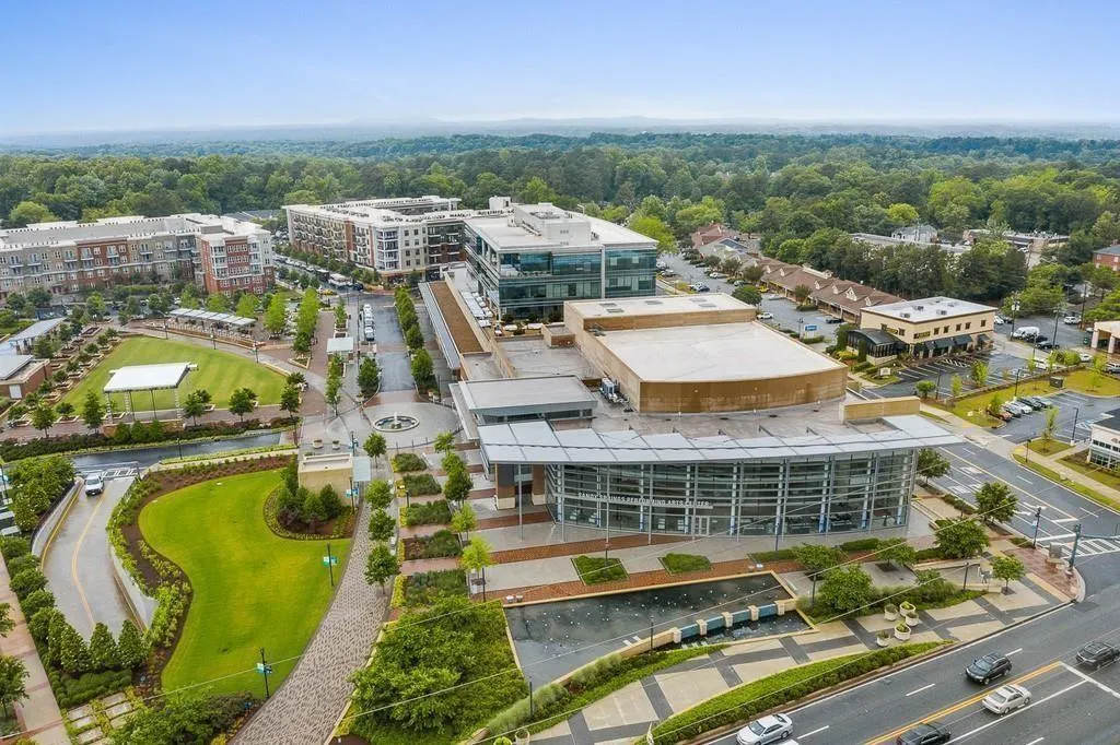 Minutes from the Sandy Springs City Center