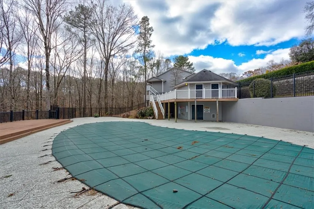 1302 Natchez Trace, Sandy Springs, Georgia 30350, 2 Bedrooms Bedrooms, ,1 BathroomBathrooms,Residential,Sold,1302 Natchez Trace,7166297