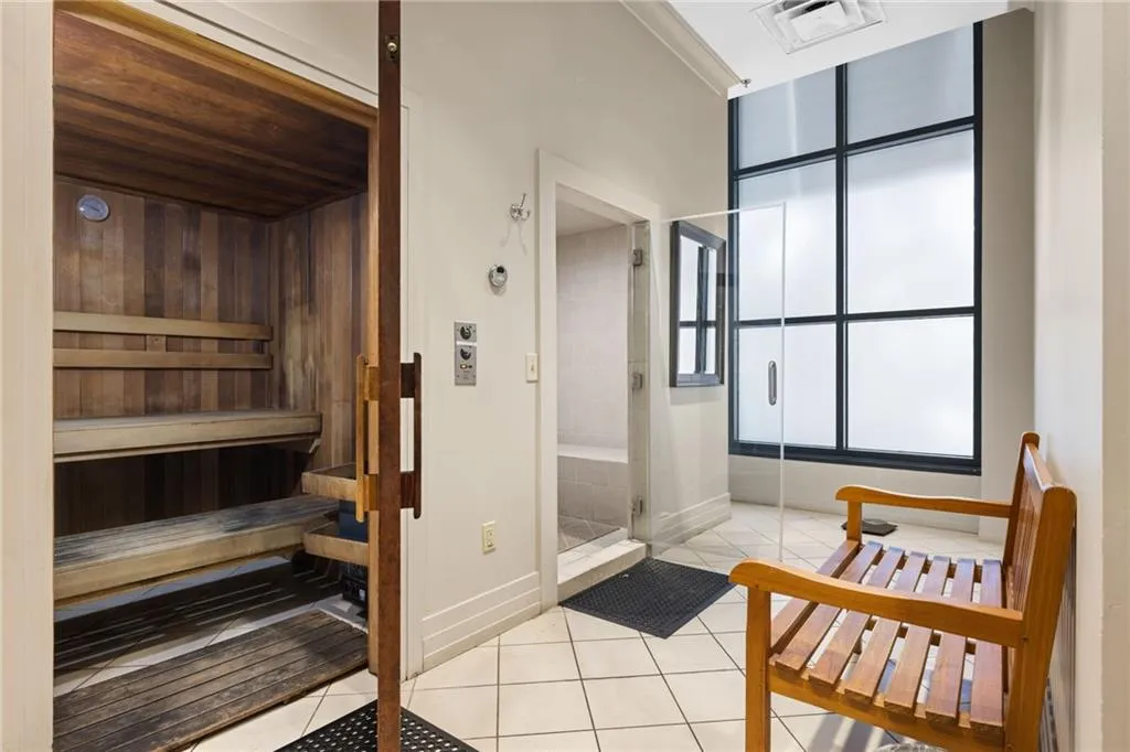 3040 Peachtree Road Nw Unit 1013, Atlanta, Georgia 30305, 1 Bedroom Bedrooms, 0 ,1 BathroomBathrooms,Residential,For Sale,3040 Peachtree Road Nw Unit 1013,7742848