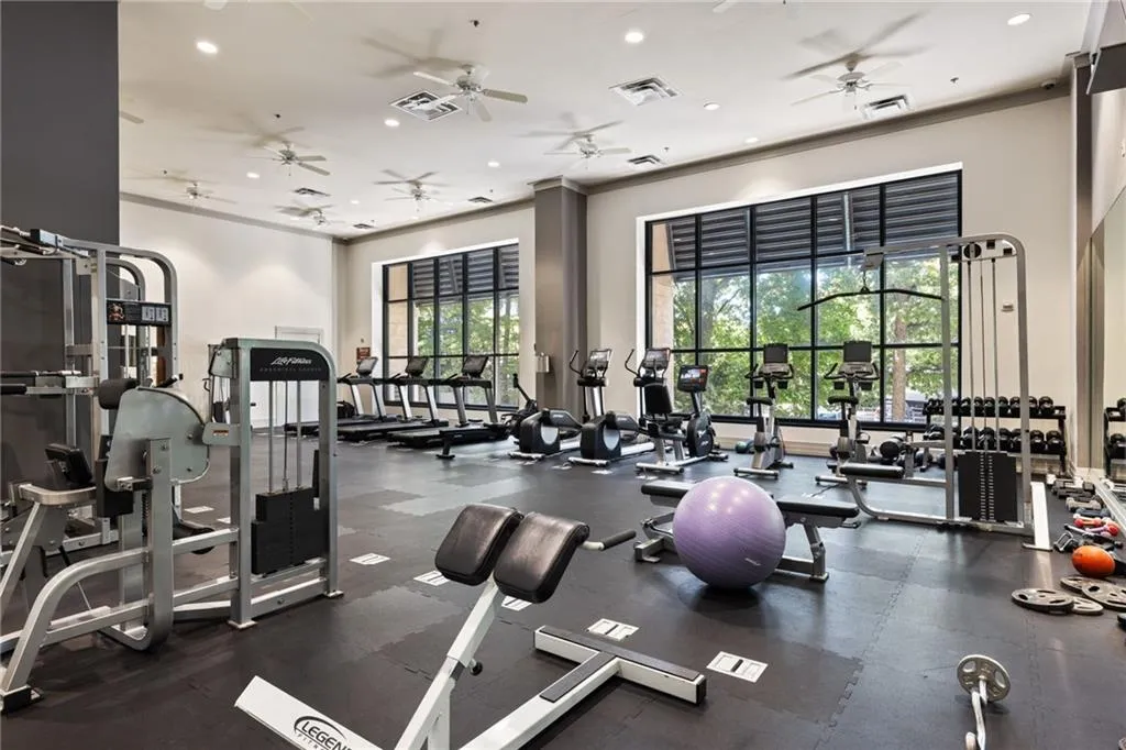 3040 Peachtree Road Nw Unit 1013, Atlanta, Georgia 30305, 1 Bedroom Bedrooms, 0 ,1 BathroomBathrooms,Residential,For Sale,3040 Peachtree Road Nw Unit 1013,7742848