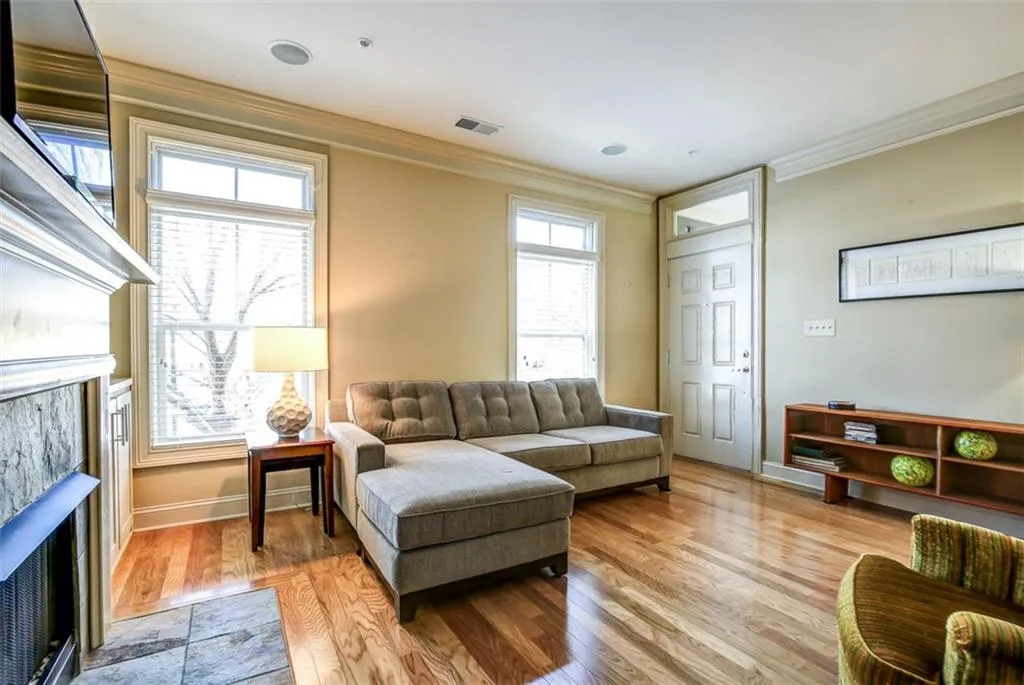 1189 Lavista Road Ne, Atlanta, Georgia 30324, 1 Bedroom Bedrooms, ,1 BathroomBathrooms,Residential,Sold,1189 Lavista Road Ne,5821965
