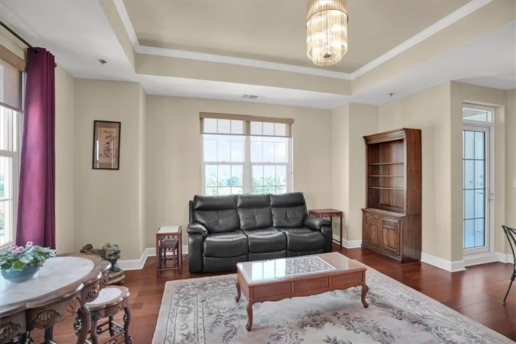 325 E Paces Ferry Road Ne Unit 1411, Atlanta, Georgia 30305, 2 Bedrooms Bedrooms, ,2 BathroomsBathrooms,Residential,For Sale,325 E Paces Ferry Road Ne Unit 1411,7660434