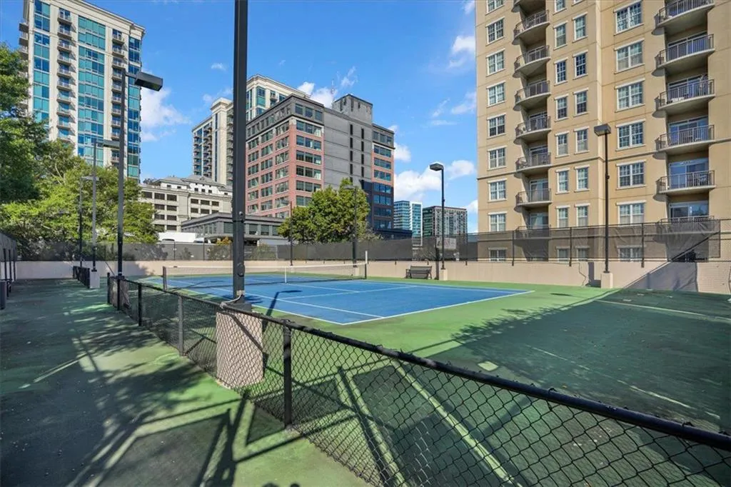 325 E Paces Ferry Road Ne Unit 1411, Atlanta, Georgia 30305, 2 Bedrooms Bedrooms, ,2 BathroomsBathrooms,Residential,For Sale,325 E Paces Ferry Road Ne Unit 1411,7660434